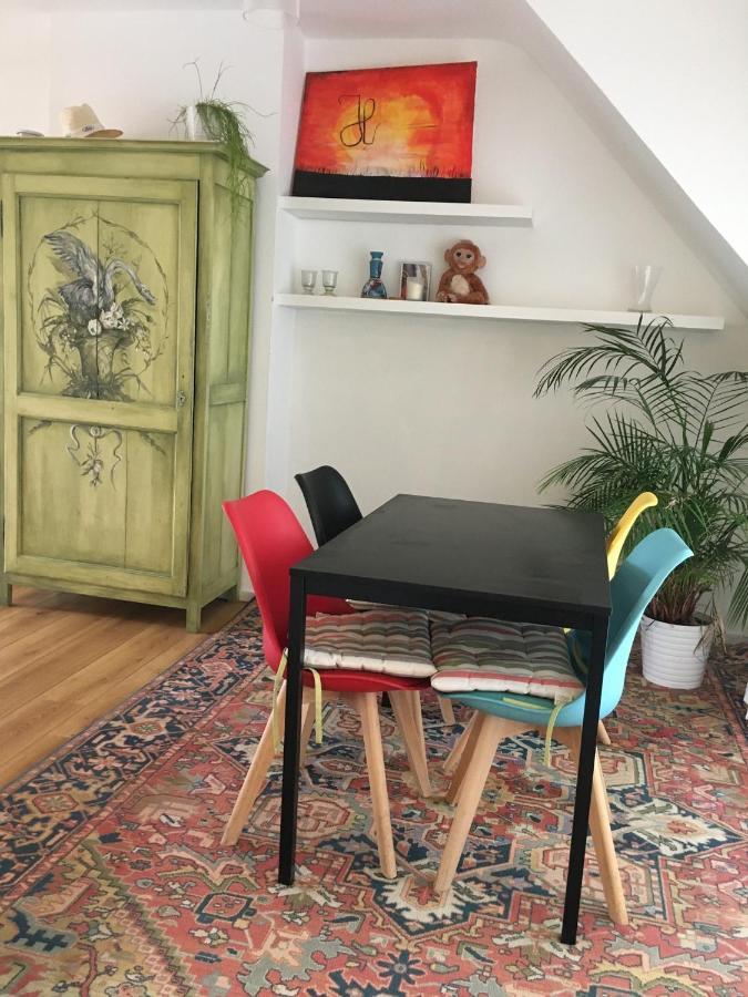 Guesthouse Poppies , Free Parking オステンド エクステリア 写真
