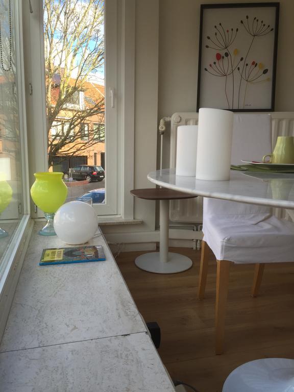 Guesthouse Poppies , Free Parking オステンド エクステリア 写真