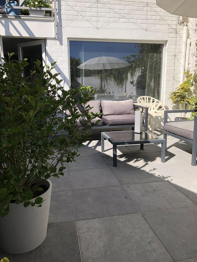 Guesthouse Poppies , Free Parking オステンド エクステリア 写真