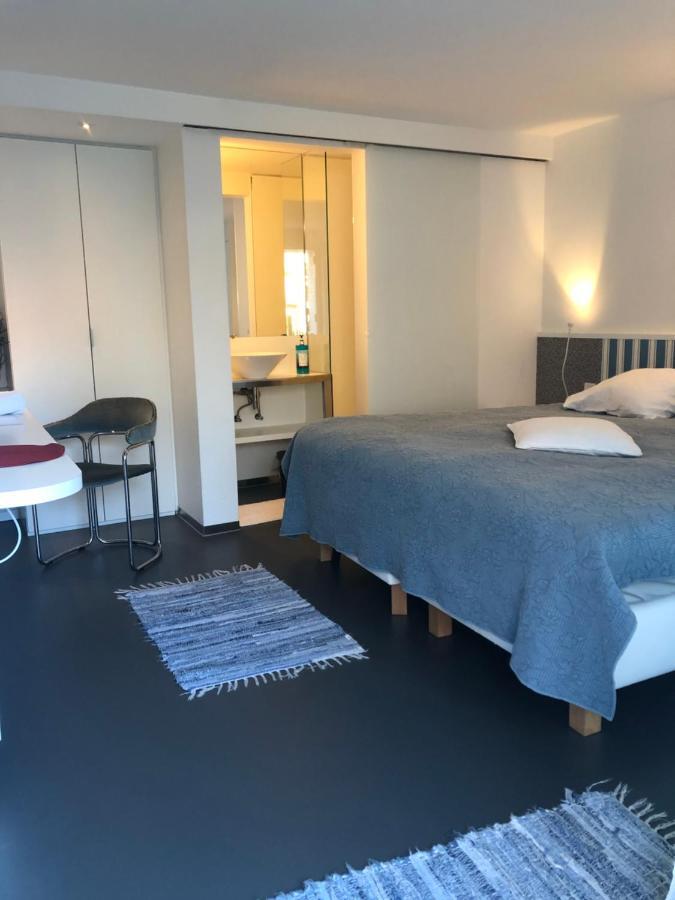 Guesthouse Poppies , Free Parking オステンド エクステリア 写真