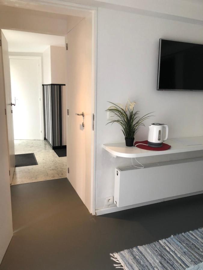 Guesthouse Poppies , Free Parking オステンド エクステリア 写真